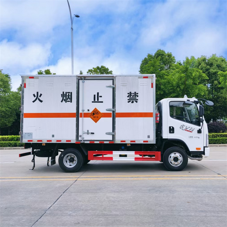 易燃車輛